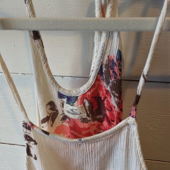 O’Neil floral halter tank M - Picture 7 of 8